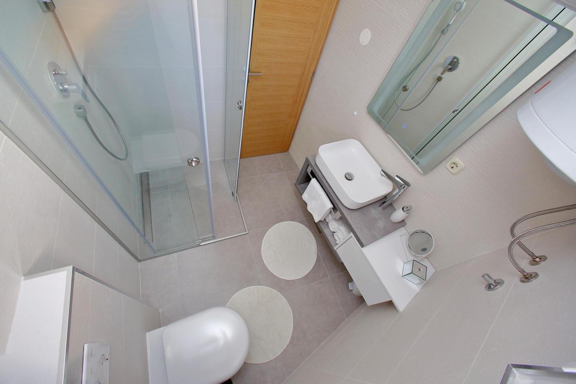 Apartments Nina Бибине Екстериор снимка